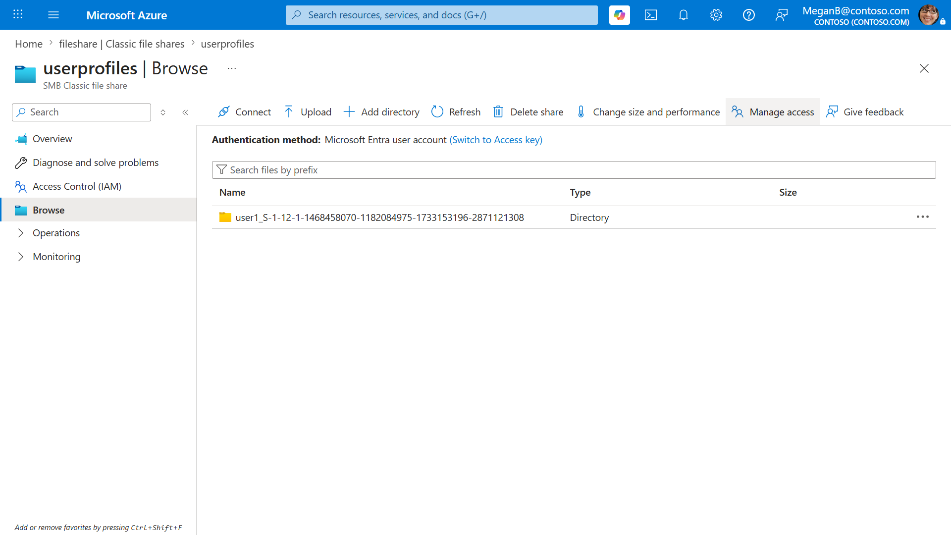 Captura de pantalla que muestra un recurso compartido de archivos de Azure con la opción de acción Administrar acceso disponible para seleccionar.