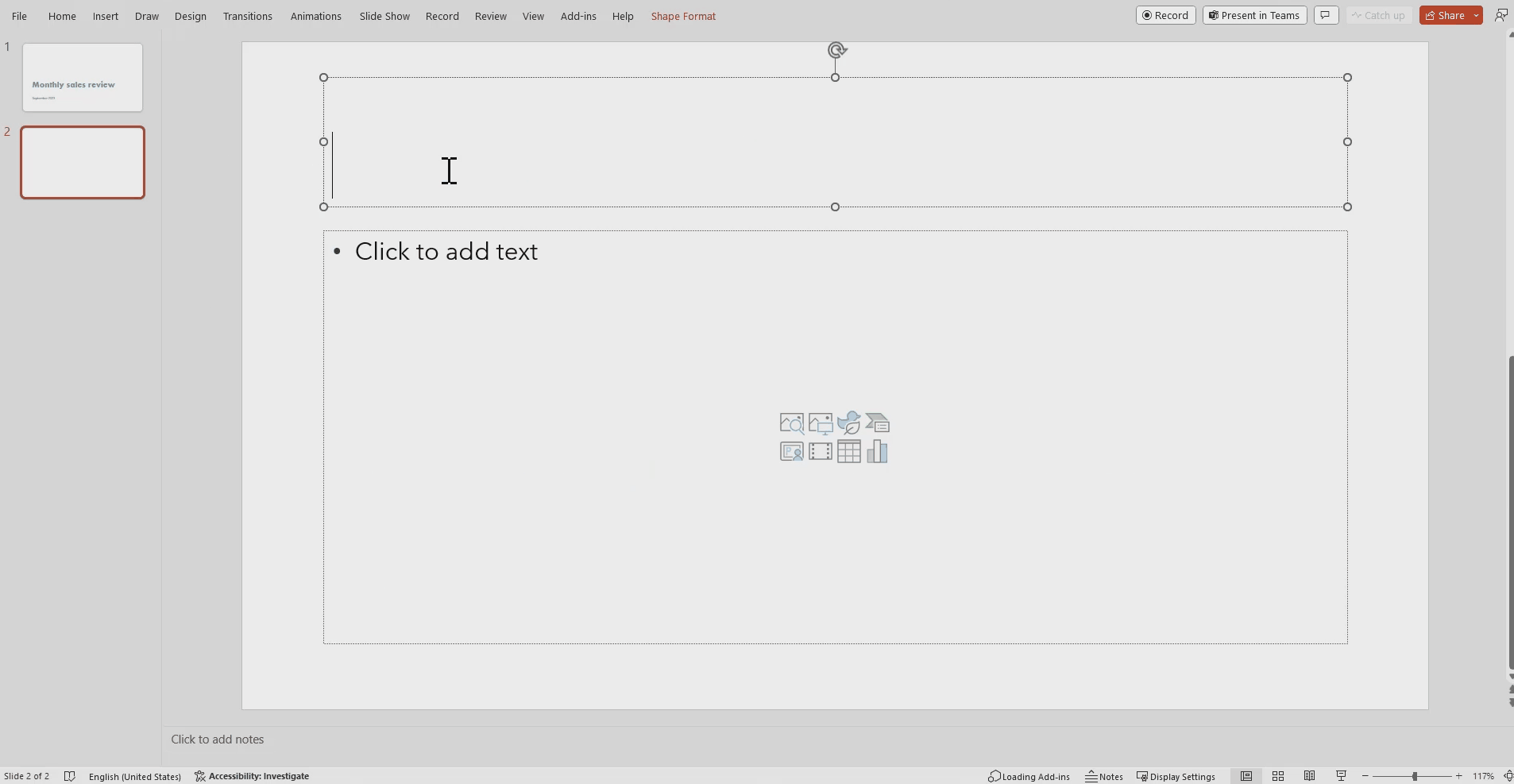 Captura de pantalla que muestra el contenido sugerido para el complemento de Power BI para PowerPoint.