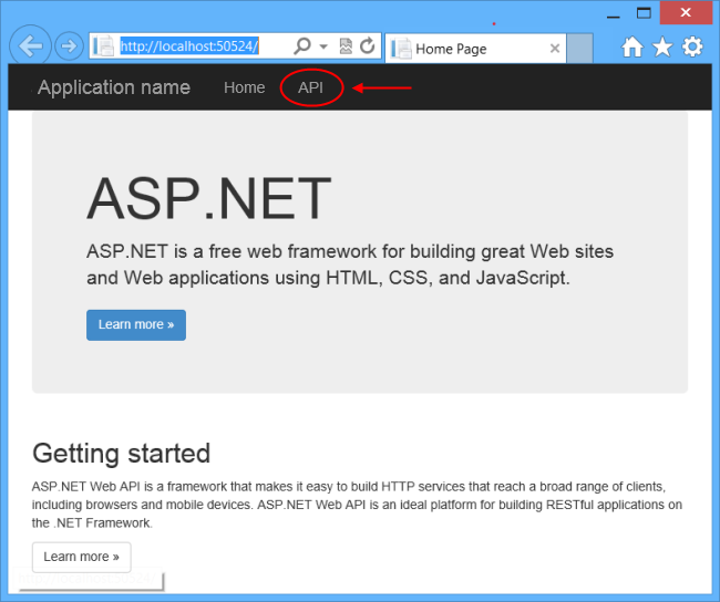 在调试模式下从 Visual Studio 启动的应用程序窗口的屏幕截图，其中 A P I 链接以红色圆圈，并用红色箭头突出显示。